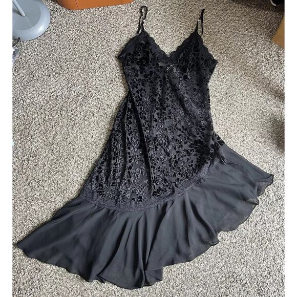 Y2K 90s Babydoll Flocked Velvet Floral Whimsigoth Midi Slip Dress Black M V-neck